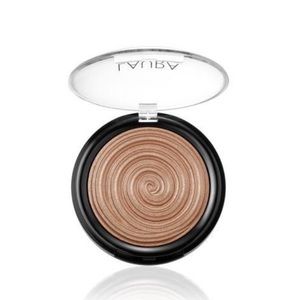 Laura Geller Baked Gelato Swirl Illuminator ✨